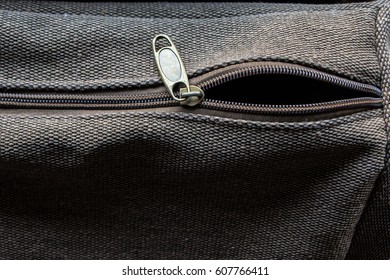 Open Zip With Brown Linen