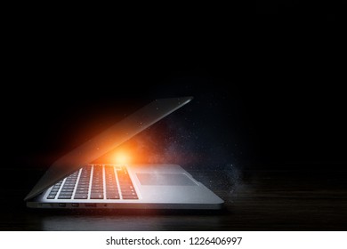 Opened notebook device
