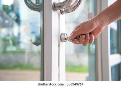 11,401 Lock Key Glass Images, Stock Photos & Vectors | Shutterstock