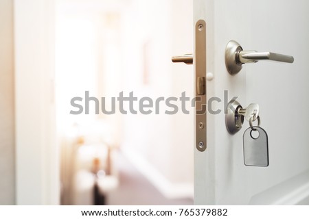 Opening a hotel door concept