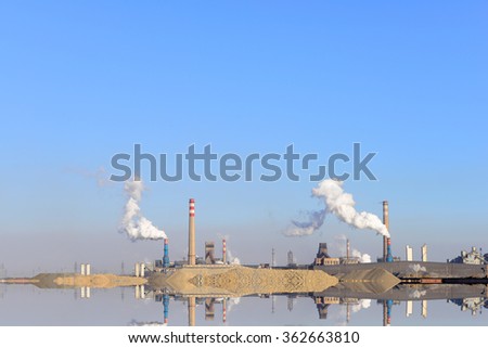Open-pit mine and power plant 