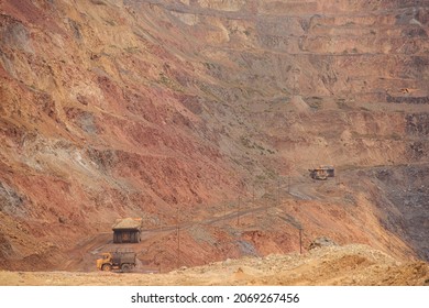 Open-pit mining, part of the workflow of an ore mining pit