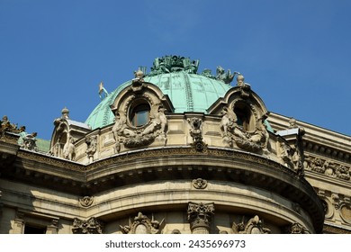 Opera Garnier, monumental, statue, sculpture, monument, bronze, gilded, architecture, art, ancient, religions, palace