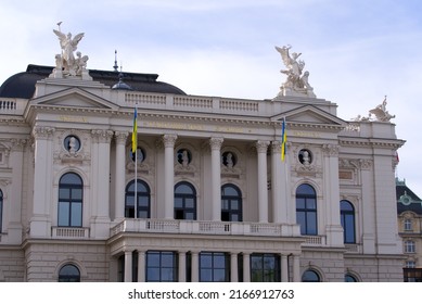 Opera House At Sechseläuten Square At City Of Zürich On A Blue Cloudy Summer Day. Photo Taken June 8th, 2022, Zurich, Switzerland.