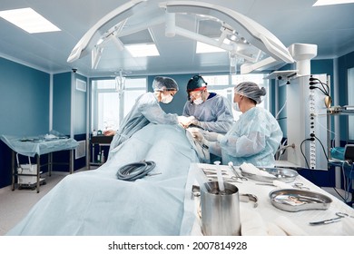 Operating Room Team Of Surgeons Oncology Plastic Surgery