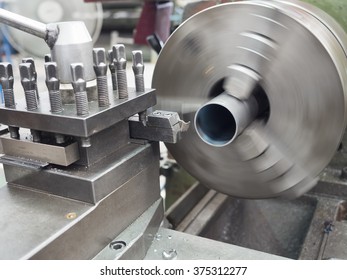 Operator Turning Part By Manual Lathe Machine