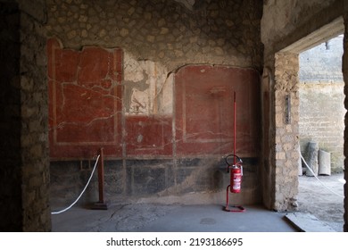 Oplontis, Italy - August 13, 2020: Oplontis Archeological Excavations. Roman City Remains And Ruins. Heritage Of Mediterranean Culture. Italian Unesco Site