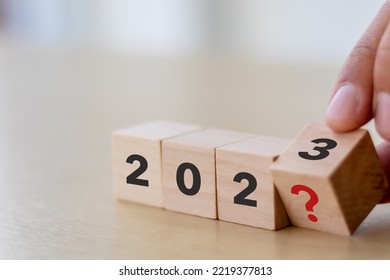 Opportunity And Risk Management In 2023, Business Concept. Managing In VUCA; Volatility, Uncertainty, Complexity And Ambiguity. Business Transformation, Adaptation And Changing Concept.