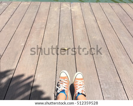 Orange Convers