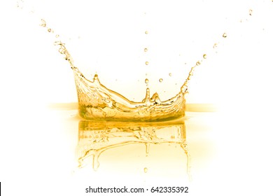 Olive Engine Oil Splash Cosmetic Serum Stock Illustration 1908602479 ...