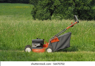 Orange Lawn Mower Resting Backyard Stock Photo 56470702 | Shutterstock