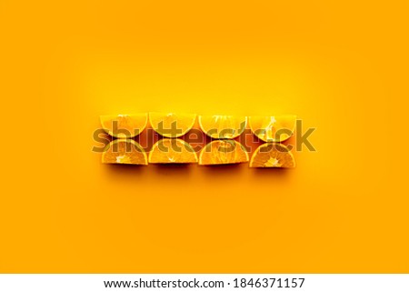 Orange slices divider, or title holder