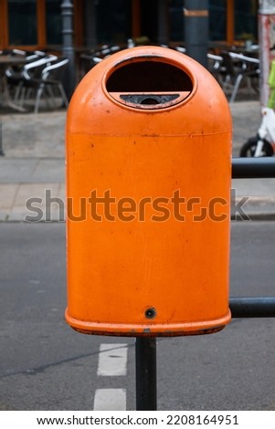 Foto Bild Müll-Ente Badeente