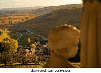 Oratory in Pernand Vergelessess, Bourgogne, France
