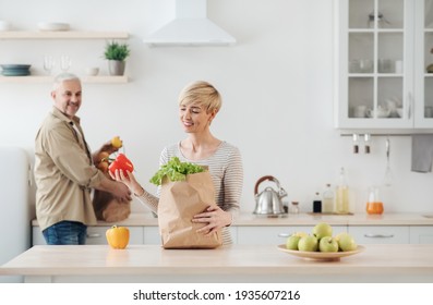 Ordering food at home, grocery shopping together, diet and healthy eating - Powered by Shutterstock