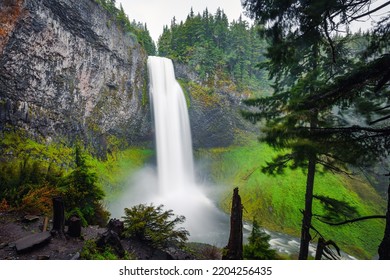 Oregon Waterfalls Of Umpqua National Forest