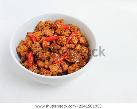 Orek tempe or Sauteed Tempeh is a typical Indonesian cuisine with herbs, garlic, onion, chilli and soy sauce. It tastes delicious