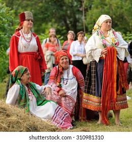 9,599 Russian folk dances Images, Stock Photos & Vectors | Shutterstock