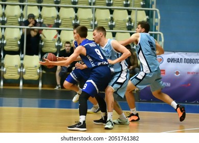 Orenburg, Russia - 13-16 June 2019 Year: Men Play Basketball On Interregional Finals Of The Amateur Basketball League In Volga Federal District 