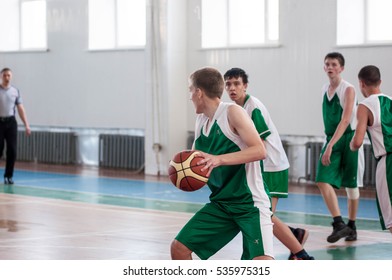 Orenburg, Russia - 15 May 2015: Boys Play Basketball For The Cup High School Basketball League 