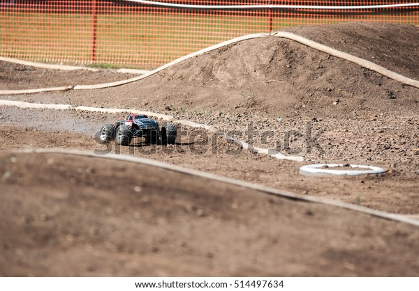 Orenburg, Russia - 20 August 2016: Amateurs car\
model sports compete on the off-road track in open competitions the\
city of Orenburg