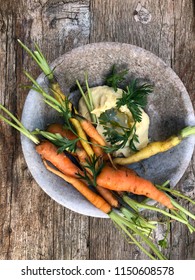 Organic Baby Carrots With Hummus