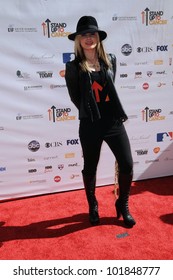 Orianthi  At The 2010 Stand Up To Cancer, Sony Studios, Culver City, CA. 09-10-10