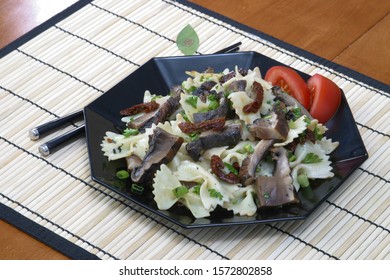 Oriental Salad With Bowtie Pasta, Mushrooms