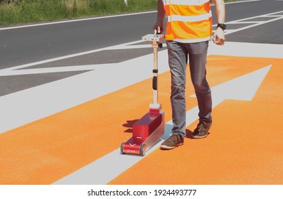 Orientation In Road Traffic By Directional Arrows, Road And Traffic Safety