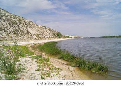 Original forms of chalk mountains
