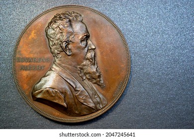Original Medal for the 50th Anniversary of the Austro-Hungarian Professor of Surgery Eduard Albert (1841-1900) , Medalist А. Scharff, Austria ,1891