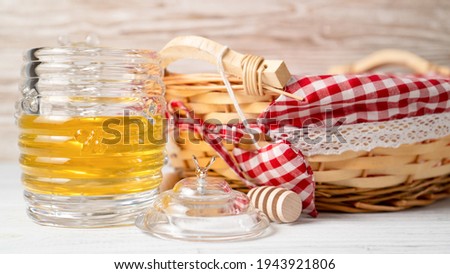 Original winnie the pooh honey jar. Unique honey jar. Rare honey pots. Glass Jar for honey.