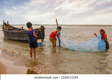 Woman Fishing Images, Stock Photos & Vectors | Shutterstock