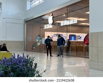 Orlando, FL USA - October 29, 2021:  The Exterior Of An Apple Store In Orlando, Florida.