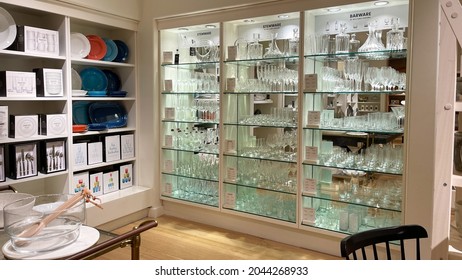 Orlando, FL USA -  September 9, 2021: A Display With Stemware And Barware Glasses At A Williams Sonoma Store At An Indoor Mall In Orlando, Florida.