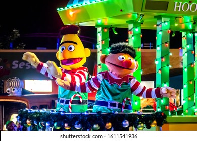 Orlando, Florida. December 30, 2019. Bert And Ernie In Sesame Street Christmas Parade At Seaworld 1