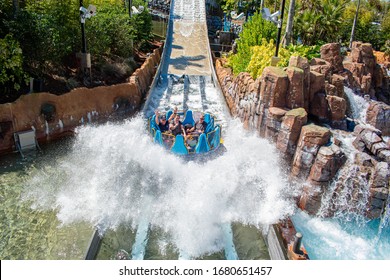 Orlando, Florida. March 14, 2020 People Enjoying Spectacular Splash In Infinity Falls At Seaworld 2.