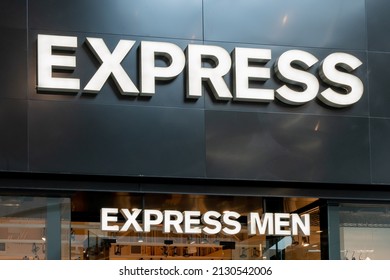 Orlando, Florida, USA - January  27, 2022: Closeup Of Express Men Store Sign At Florida Mall In Orlando, Florida, USA. Express Is An American Fashion Brand  For Young Fashion-forward Men. 