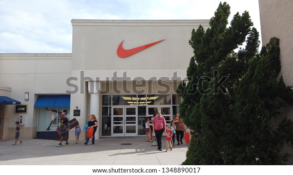 nike store orlando outlet