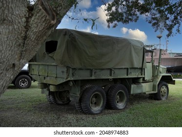 32,891 Vintage Military Vehicles Images, Stock Photos & Vectors ...