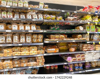 Orlando, FL/USA-5/3/20: The Bread Aisle Of A Whole Foods Market Grocery Store.