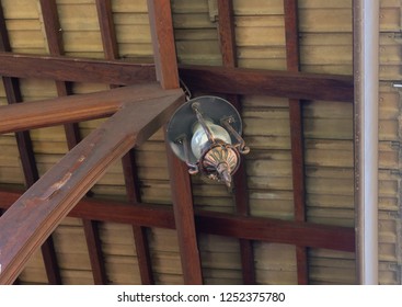 Imagenes Fotos De Stock Y Vectores Sobre Hanging Fan