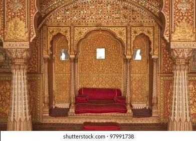 Ornately decorated room inside the palace of the Maharjah of Bikaner. Rajasthan, India