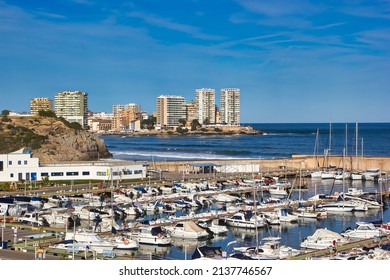 Oropesa Del Mar, Castellón  Spain; 02 13 2022: Nautical Club Of Oropesa Del Mar, With The Las Vegas Apartments On La Concha Beach