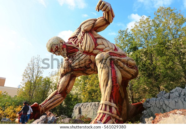 shingeki statue