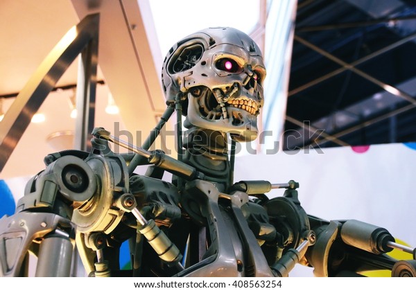 OSAKA, JAPAN - Mar 21, 2016\
: Photo of the T-800 Endoskeleton from the Terminator 3D,one of the\
most famous attraction at Universal Studios JAPAN, Osaka, Japan.\
