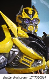 Bumble Bee Transformers Images Stock Photos Vectors Shutterstock