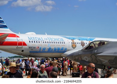 Oshkosh, Wisconsin USA - July 30th, 2022: American Airlines Medal Of Honor Yellow Ribbon Flight Preparing For Take Off At EAA AirVenture Oshkosh.