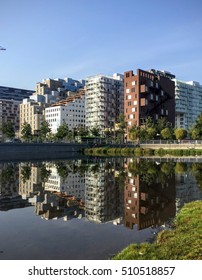 Oslo Barcode Reflection