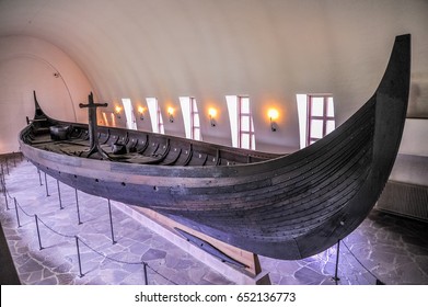 Drakkar Viking High Res Stock Images Shutterstock